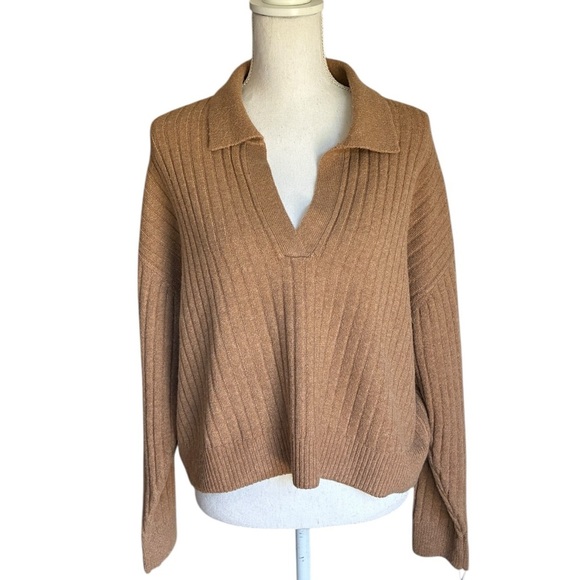 French Connection Sweaters - French Connection Tan V-neck Sweater Wool Blend Size Medium